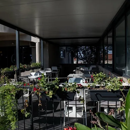 Bellevue Hill * Задар