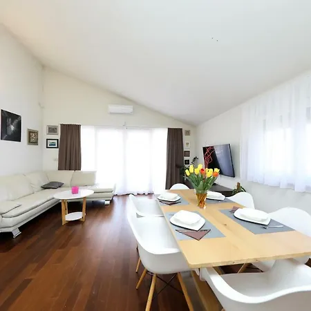 Bellevue Hill Апартаменти Задар