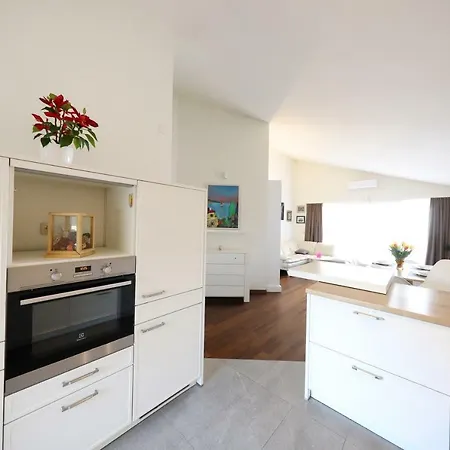 Апартаменти Bellevue Hill *