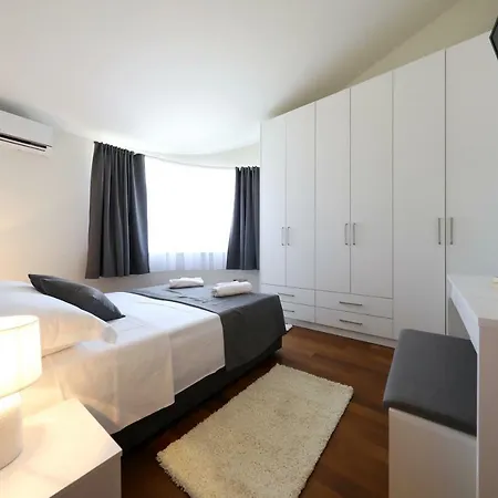 Bellevue Hill Zadar